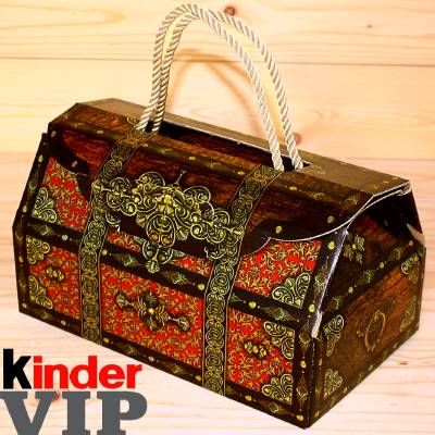 Сладкий новогодний подарок от Киндер 2025 в Пушкино